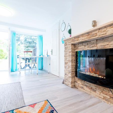 Cosy And Colorful Apartment Szentendre Exteriör bild