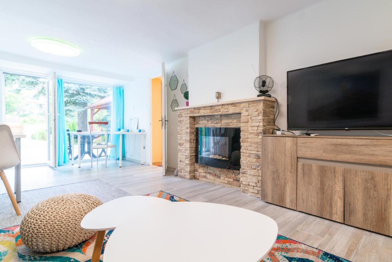 Cosy And Colorful Apartment Szentendre Exteriör bild